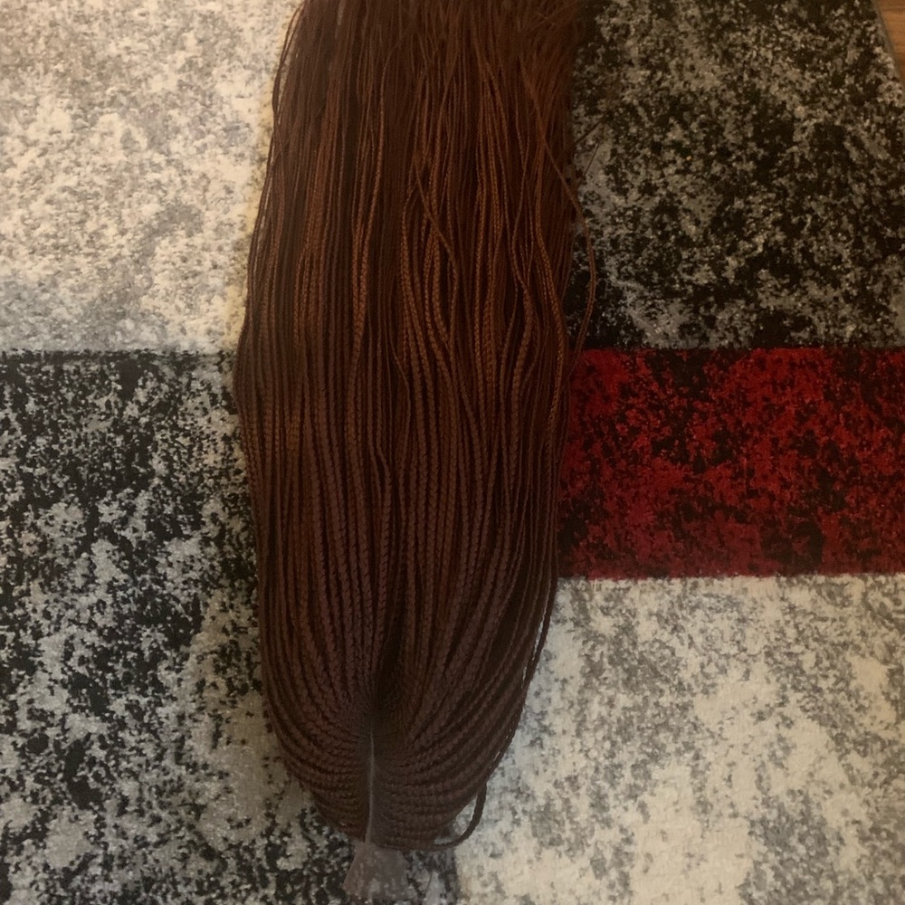 Braided wig - Picture 7 of 8